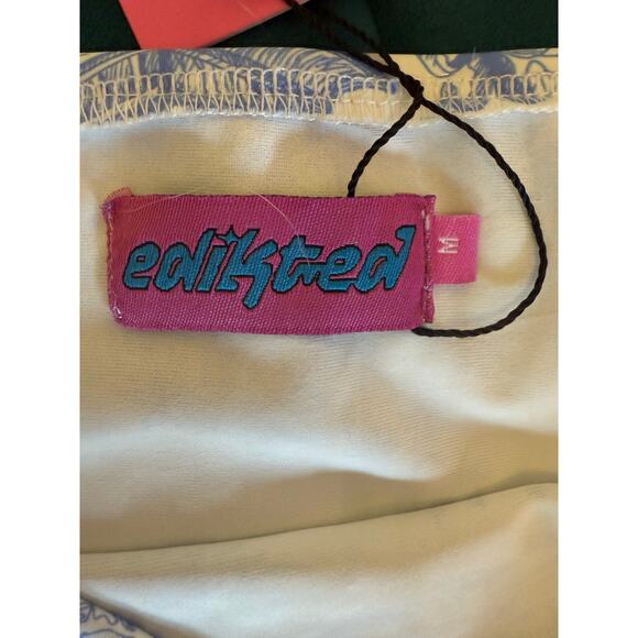 Edikted Delft Print Mini Skirt Size Medium New With Tags Y2K Style - Picture 7 of 8